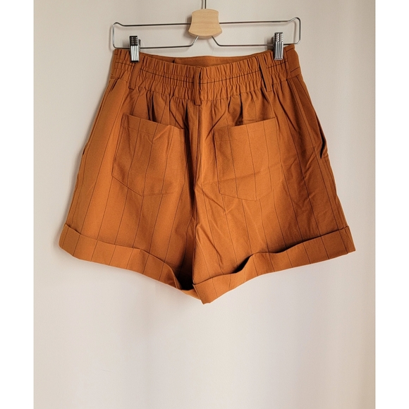 🌟HP🌟 Danielle Bernstein pinstriped shorts Macy's - Picture 5 of 5